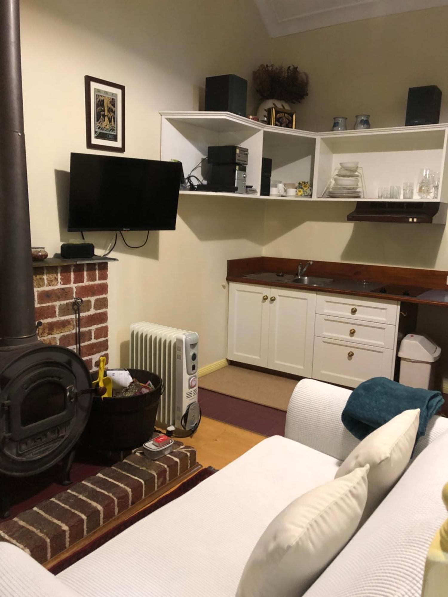 Secrets Hideaway Bed & Breakfast Блекхийт Екстериор снимка