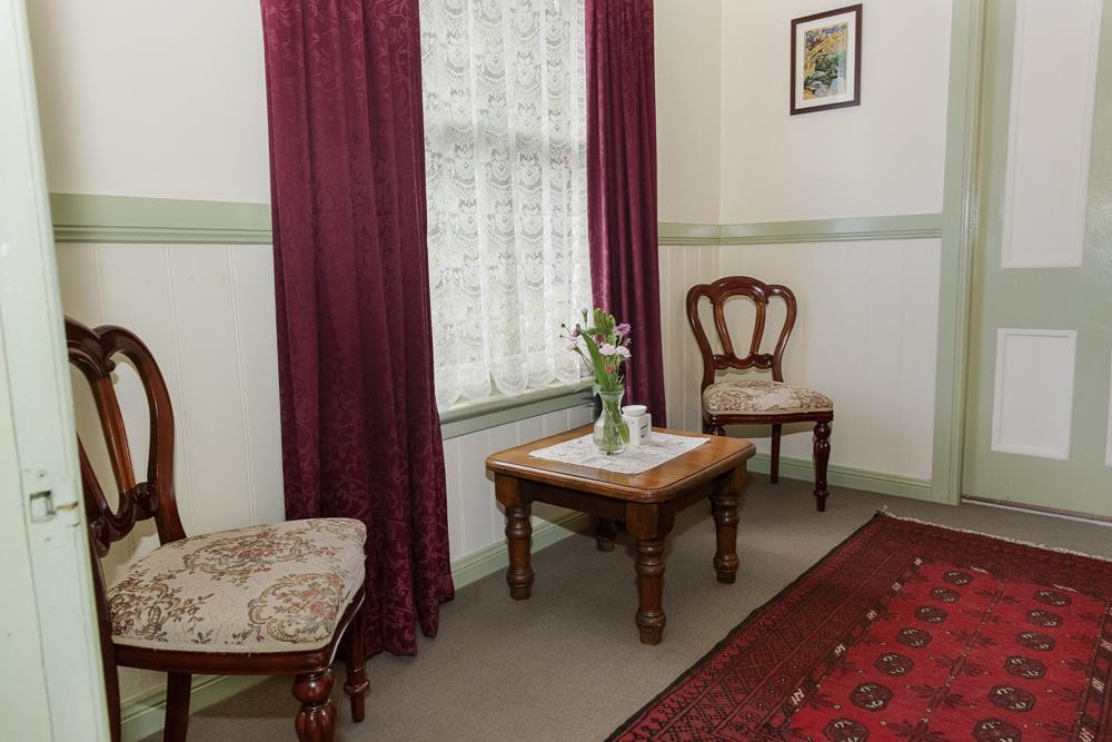 Secrets Hideaway Bed & Breakfast Блекхийт Екстериор снимка